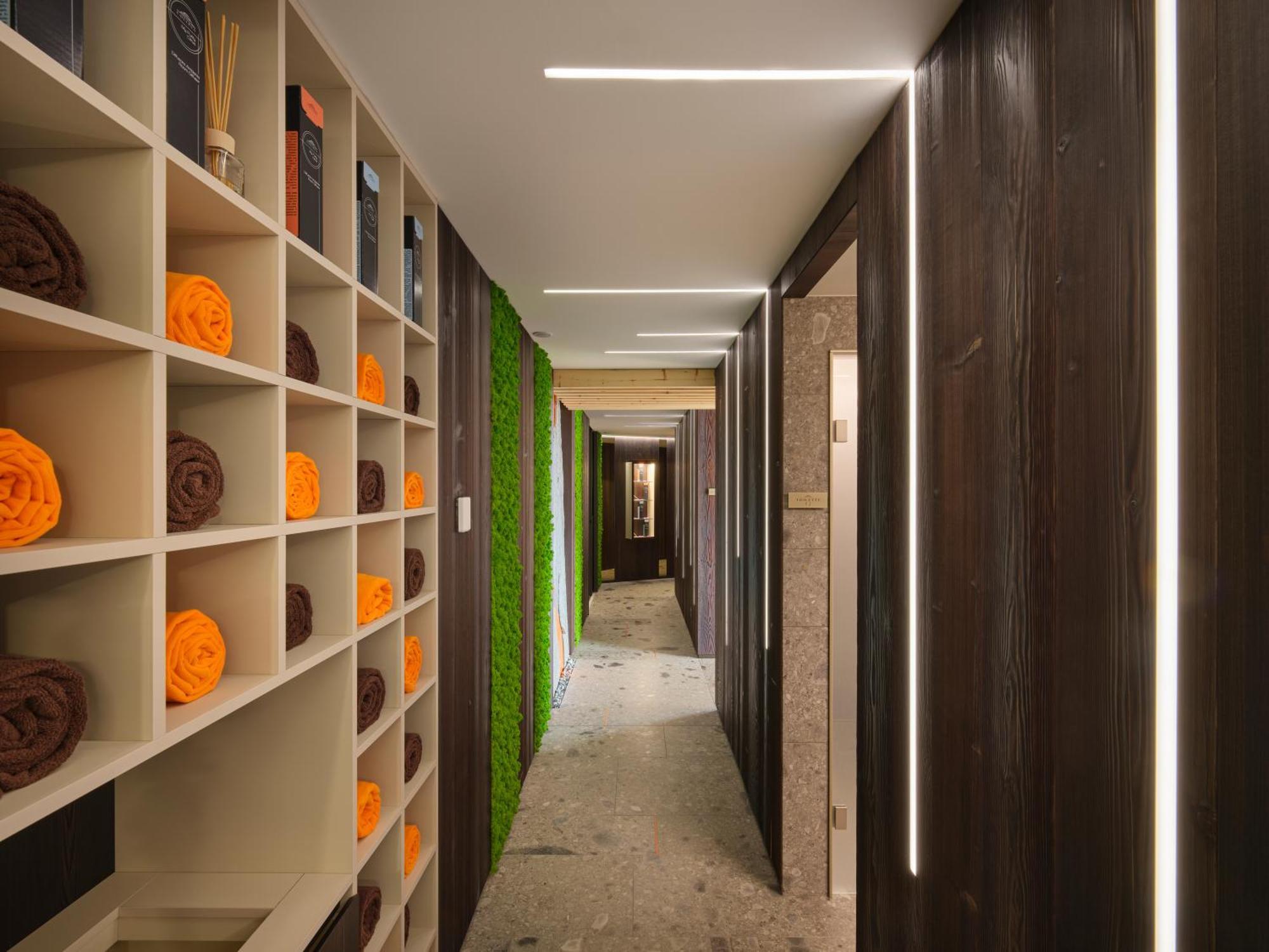 Collina Luxury Relais Hotel Клузоне Екстериор снимка