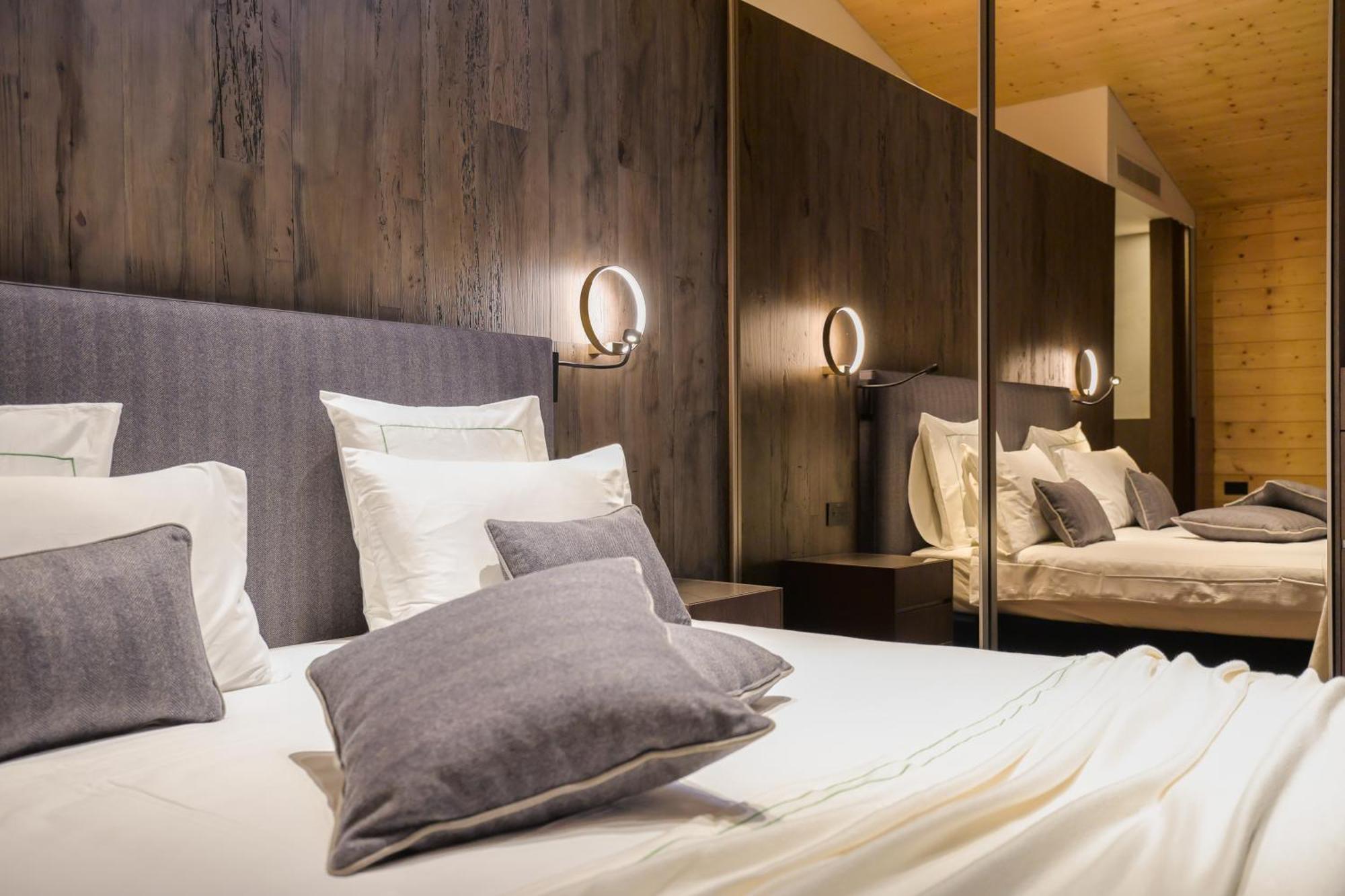 Collina Luxury Relais Hotel Клузоне Екстериор снимка